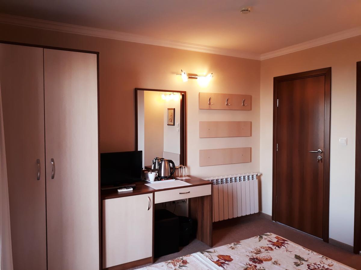 Family Hotel Radiana Szozopol Kültér fotó