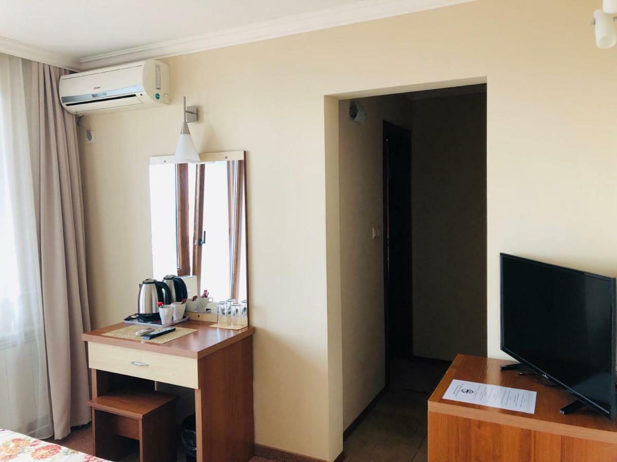 Family Hotel Radiana Szozopol Kültér fotó